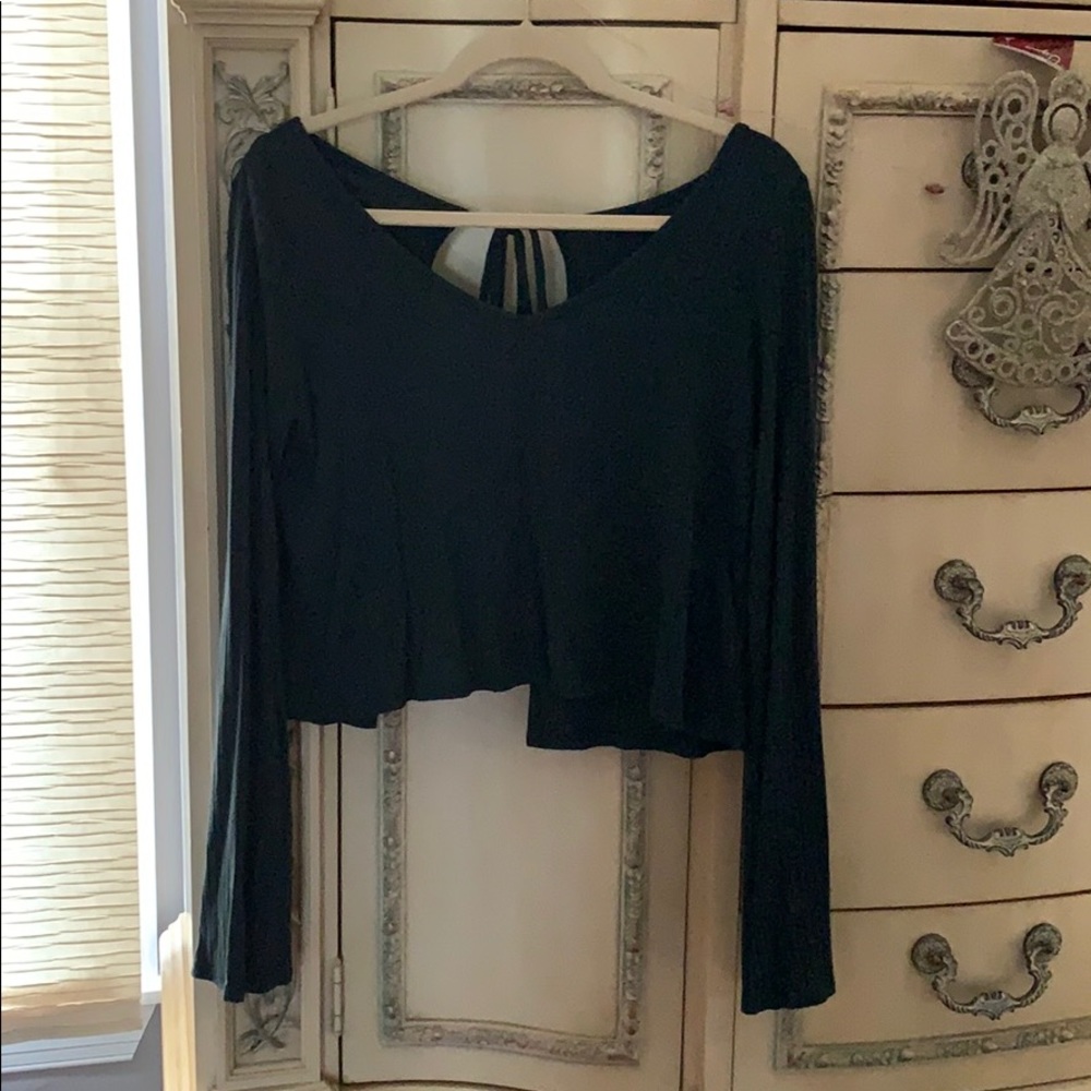 CROP TOP - Picture 1 of 2